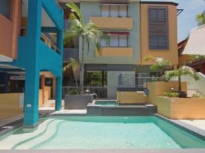 Coolum Beach Resort - Carnarvon Accommodation
