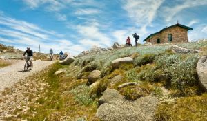 Mount Kosciuszko Summit walk - Carnarvon Accommodation